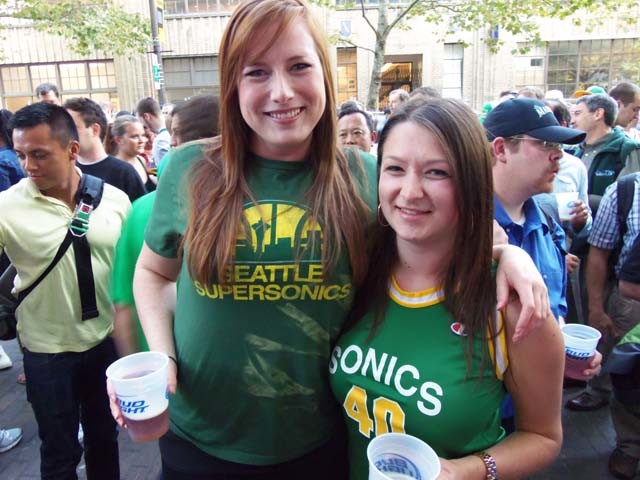 Sonics Fans Are Politely Pumped for Their New Arena