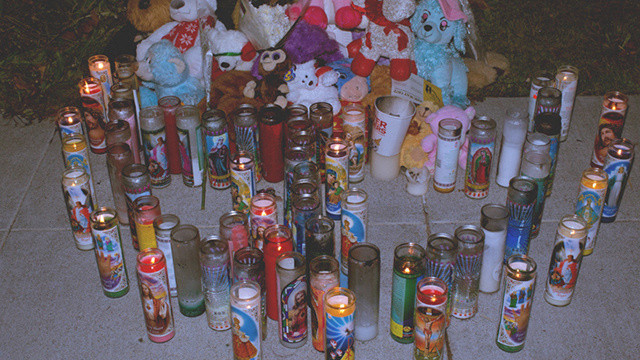 A Photographer Is Documenting Oakland’s Murder Shrines