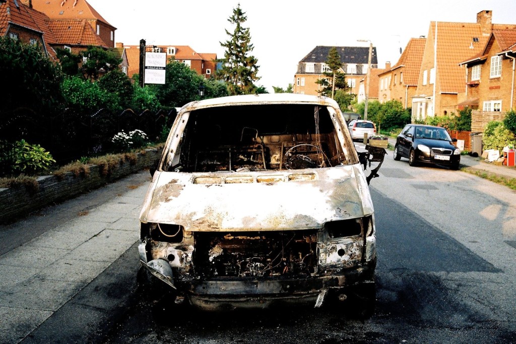 Photos Of Wrecked Cars Around Copenhagen