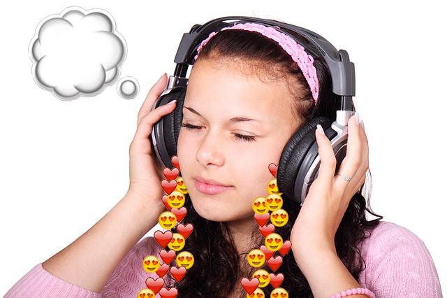 Welcome to ASMR – The Audio Phenomenon That Makes Your Entire Body Tingle