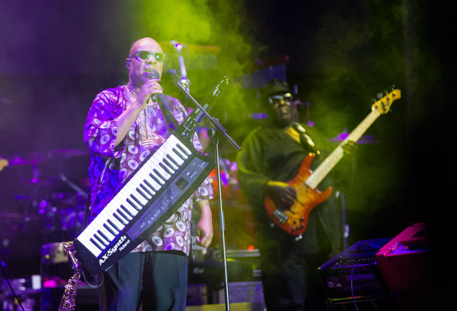 Motown Preacher: Stevie Wonder Shines at Vegas’ LIfe Is Beautiful