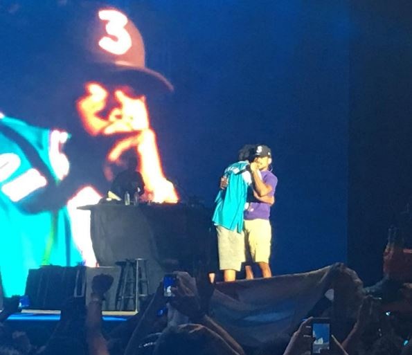 Chance The Rapper verscheen op Bonnaroo bij zowel J. Cole als Bryson Tiller op het podium