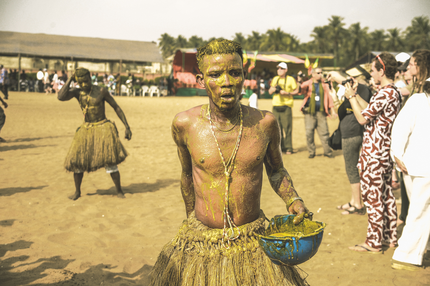 1486737185505-18-The-dancer-after-finishing-the-dance