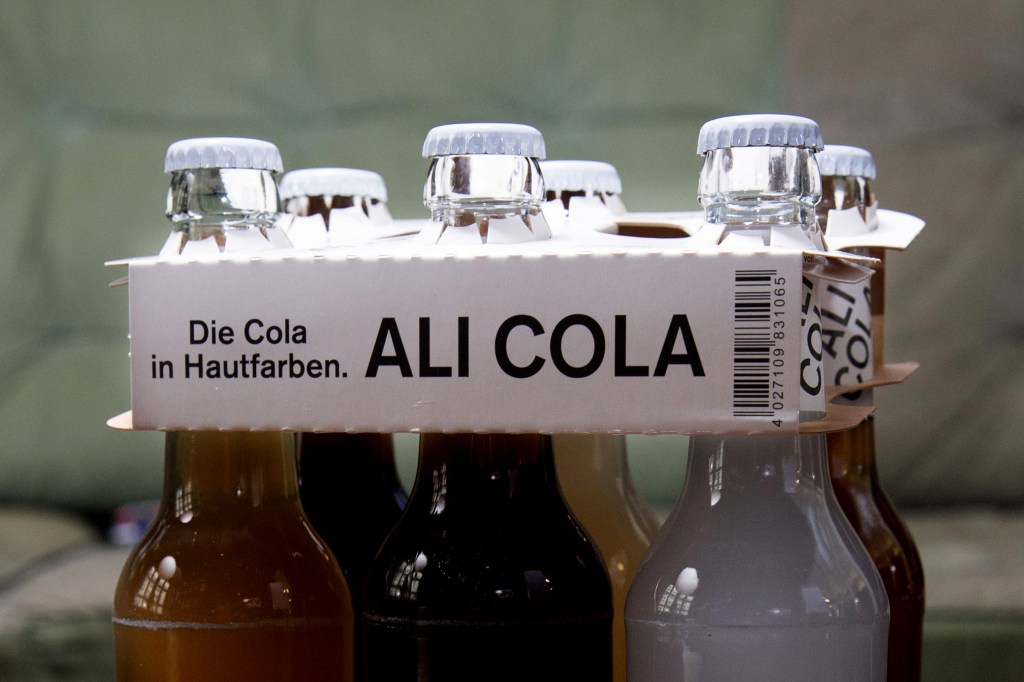 Das ist die erste Cola in allen Hautfarben