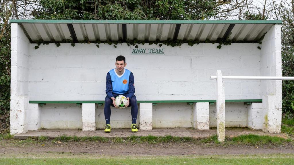 Wie sich Fussballspielen in Syrien und England unterscheidet