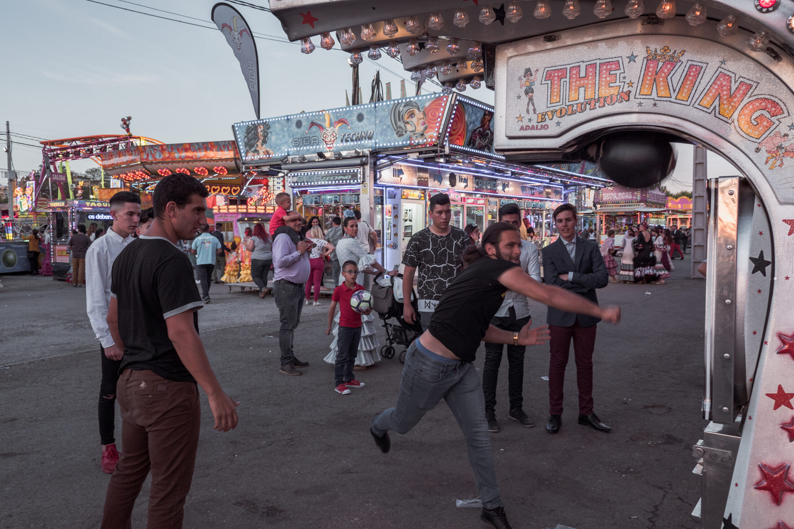 feria de abril sevilla 2017 calle del infierno atracciones cacharritos