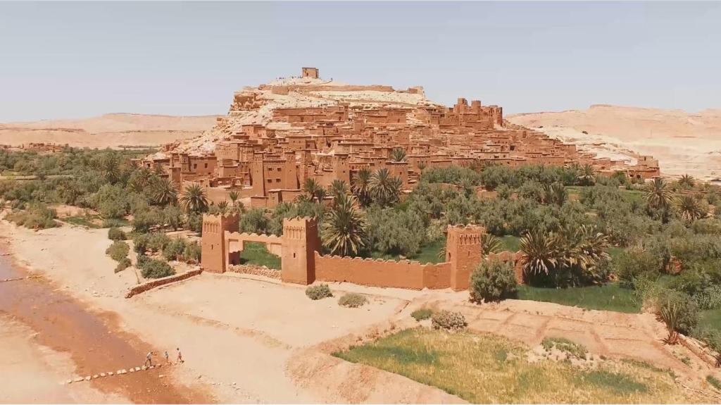 Un video explora la hermosa perspectiva aérea de Marruecos