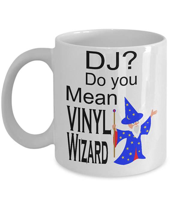 Das hier sind die schlimmsten DJ-Gimmicks aus dem Online-Shop Etsy