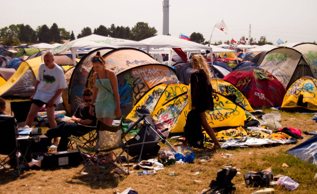 Perché non riesco a divertirmi ai festival?