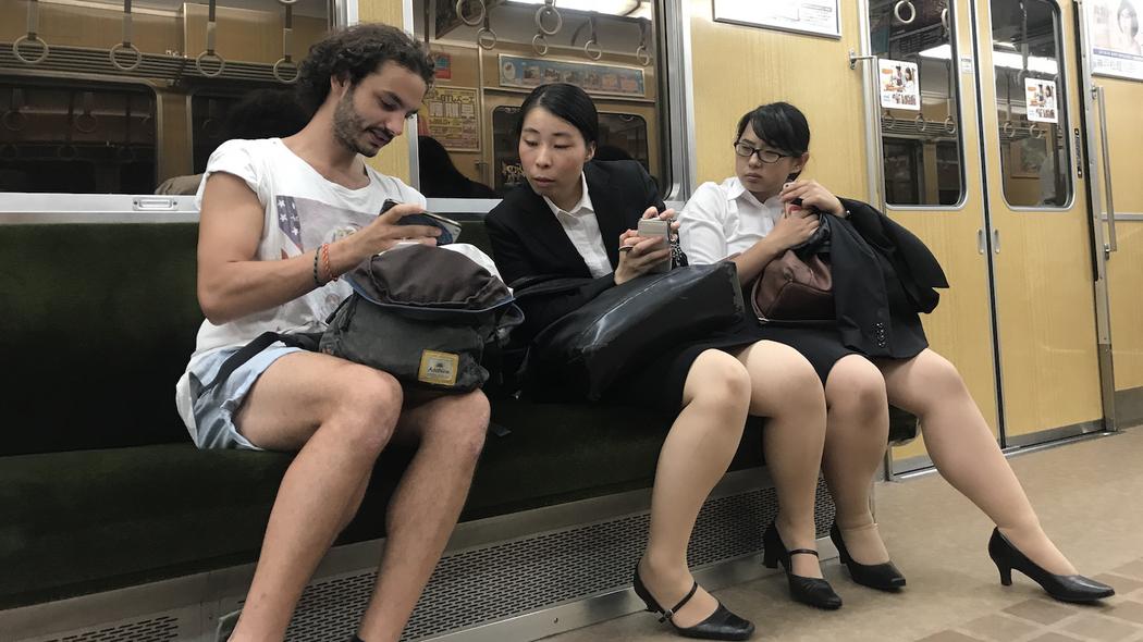 bufé libre KFC comida pollo Japón comer hasta reventar