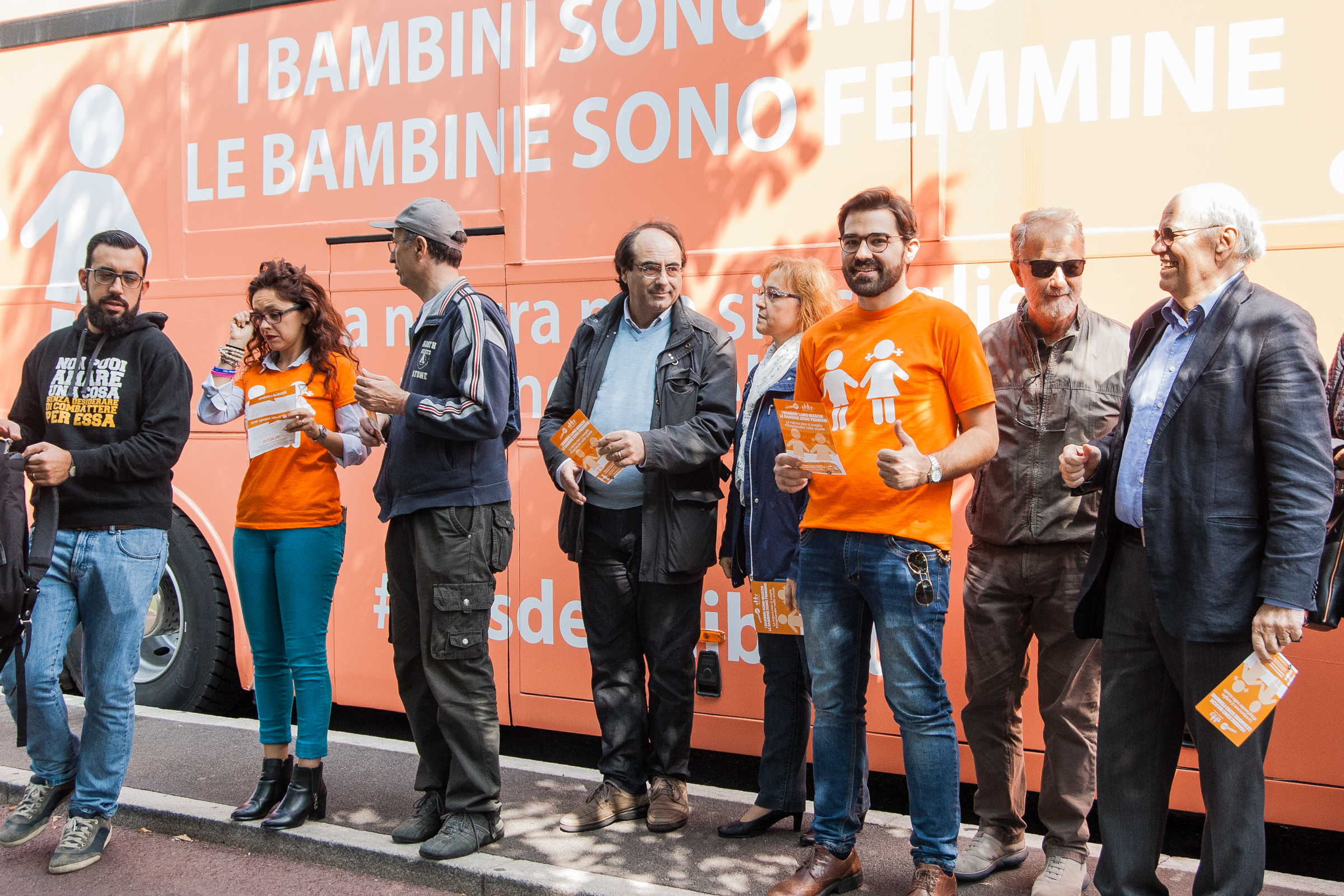 bus della libertà gender milano