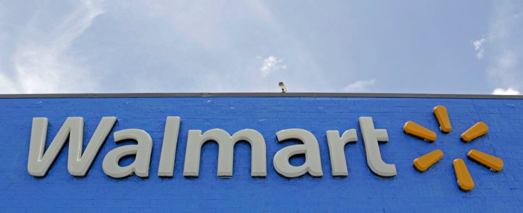 Walmart says online sales will grow 40% next year