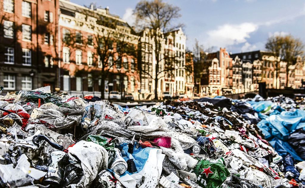 Een kleine geschiedenis van de immense stank van Amsterdam