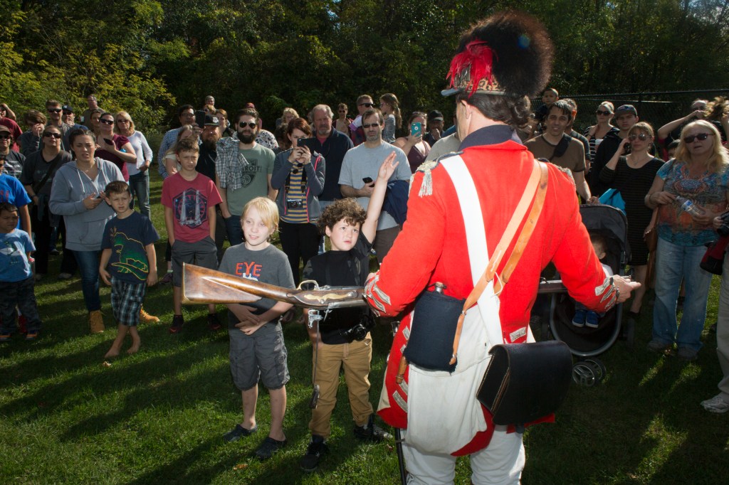 This New York Town Celebrates the Time Brits Burned It Down