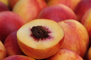 Parents Struggle to Feed Toddler Who Can Only Eat Peaches