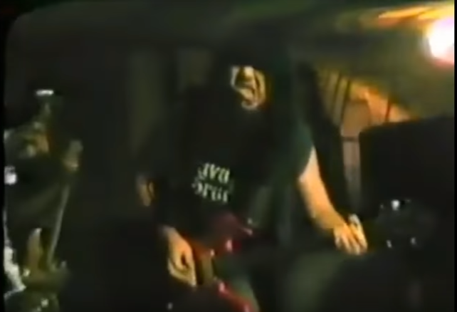 Nostalgía: escucha a Slayer haciendo un cover de Mötley Crüe