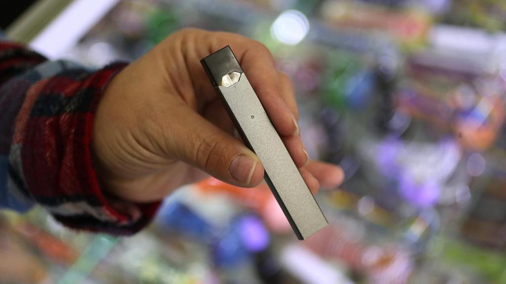 Vaping Lebih Membahayakan Kesehatan Kalau Konsumen Sebelumnya Bukan Perokok