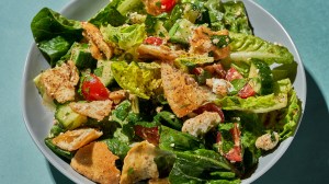 1548964938905-fattoush-salad-recipe-easy