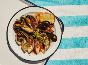 mussels-and-clams