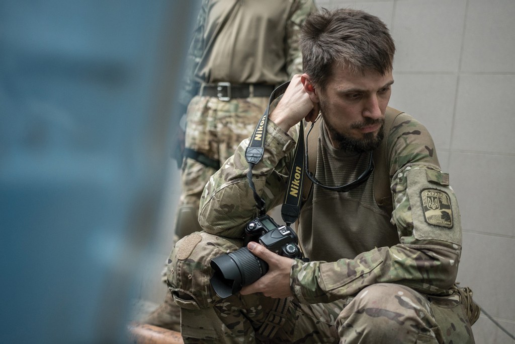 soldado ucraniano frente ruso