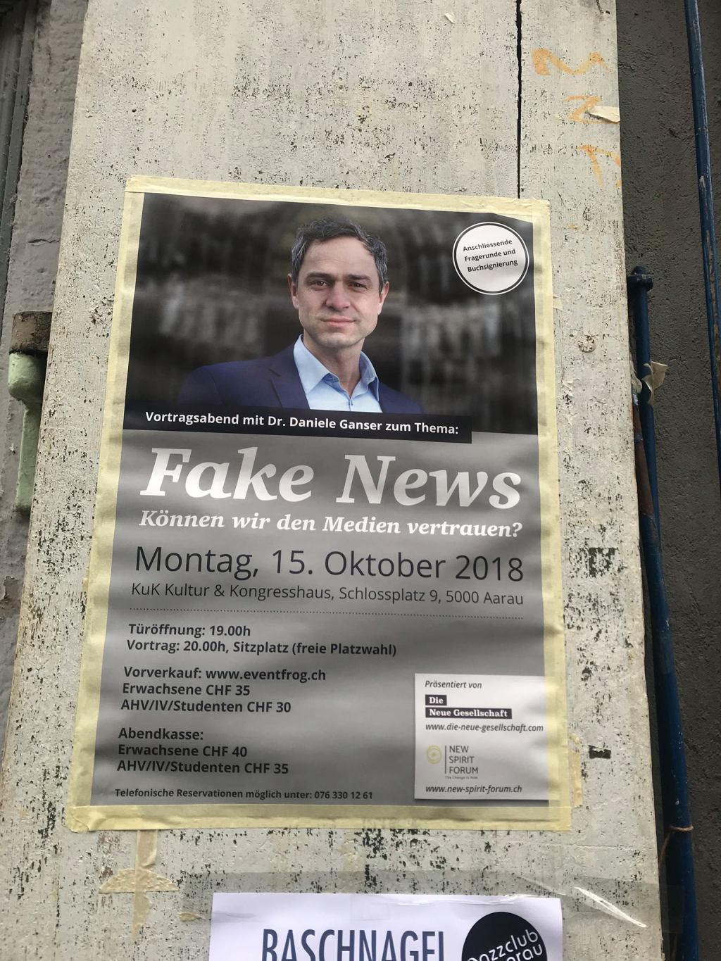 So sehr vertrauen Besucherinnen eines Fake-News-Events Medien wirklich