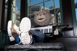 Keytar bear