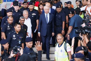 Mantan PM Malaysia Najib Razak menghadapi dakwaan berlapis jaksa atas skandal korupsi 1MDB senilai Rp24 triliun