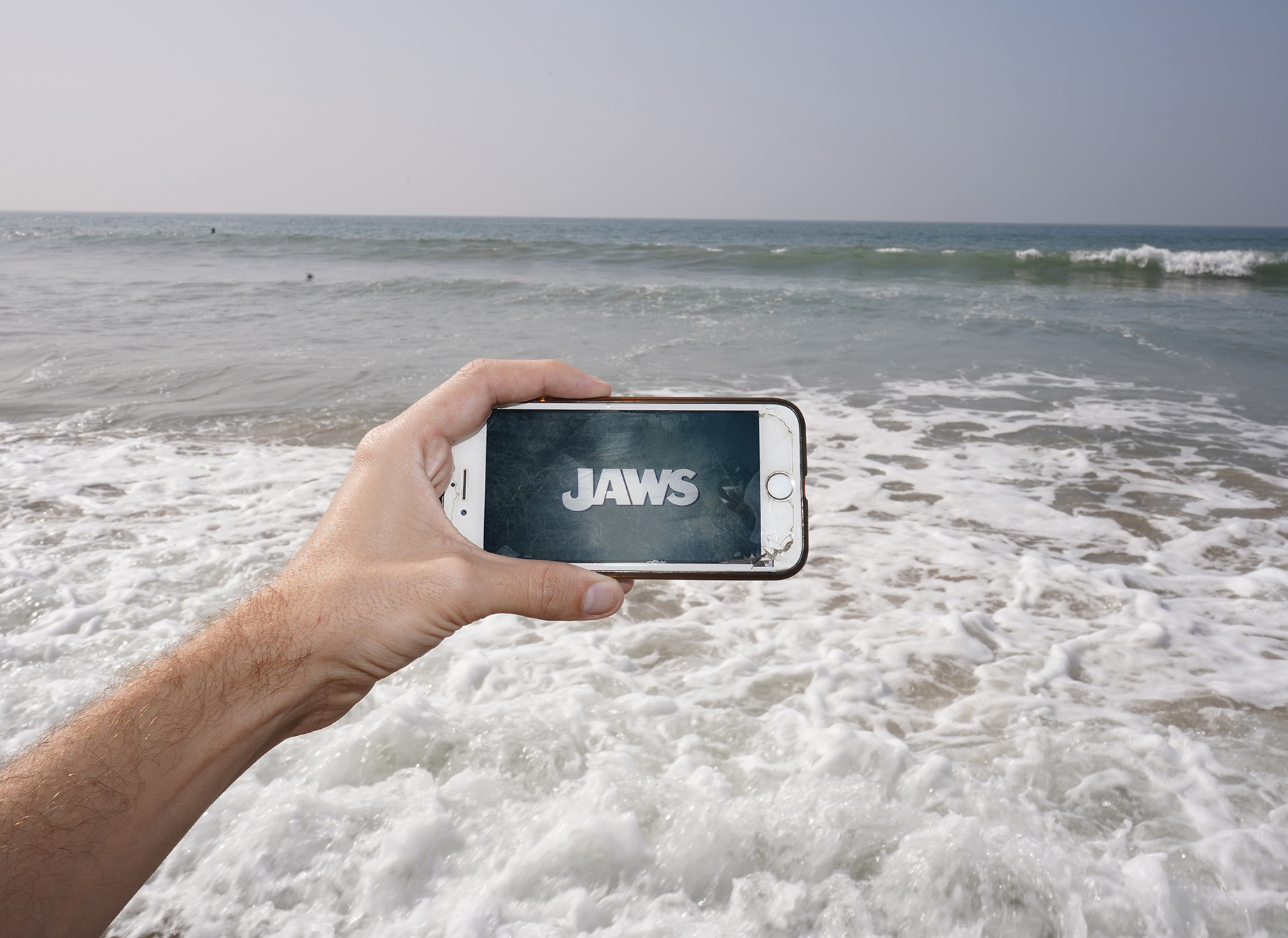 1540574292756-Jaws-in-the-ocean