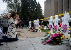 Prosecutors seek death penalty for man accused of killing 11 at Pittsburgh synagogue