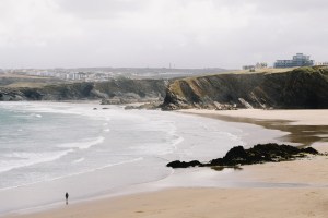 Pemandangan pantai di Cornwall