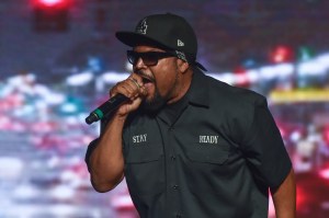 Fuck It, Let's Listen to a New Ice Cube Song Called "Arrest The President"