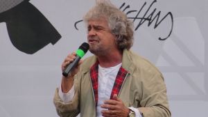 Beppe_Grillo_a_San_giovanni_in_laterano_23_maggio_2014_10