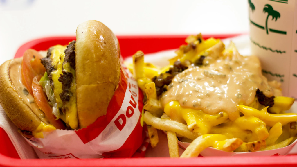 in-n-out-fake-franchise-burger-f (1)