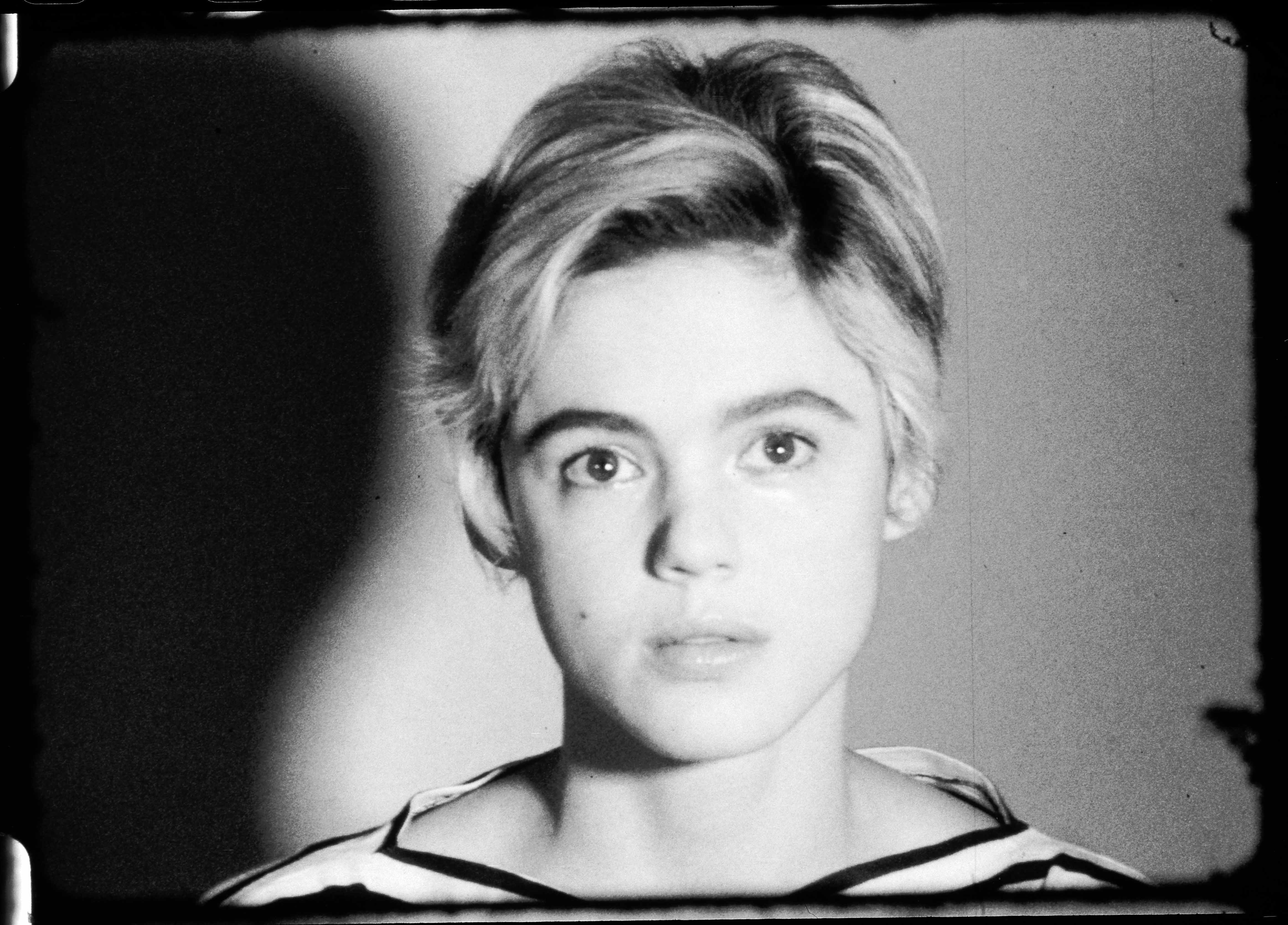 Andy Warhol (1928–1987), ST309 Edie Sedgwick, 1965.16mm, b&w, silent; 4.5 min. @ 16 fps, 4 min. @ 18 fps.Pictured: Edie Sedgwick. © 2018 The Andy Warhol Museum, Pittsburgh, PA, a museum of Carnegie Institute. All rights reserved.