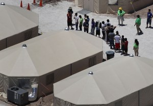 Workers in tent city for migrant children in Tornillo are not getting FBI fingerprint background checks