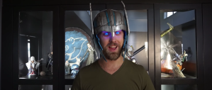 Cosplayer with glowing Thor eyes