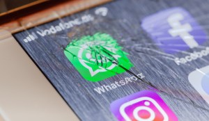 whatsapp aplicatie telefon competitie telefon ecran spart