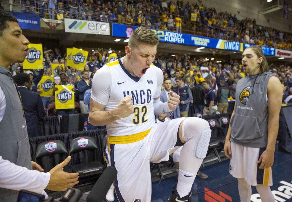 Jordy Kuiper speelde collegebasketbal en speelt nu op IJsland.