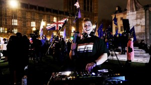 DJ Brexit SUAT outside Houses of Parliament