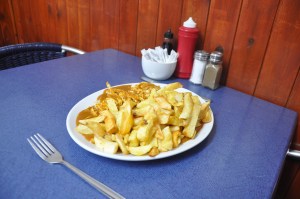 Dorothy's chicken curry off the bone