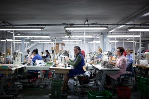 aparadoras en un taller de Elche