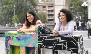 Abbi Jacobson and Ilana Glazer in Broad City