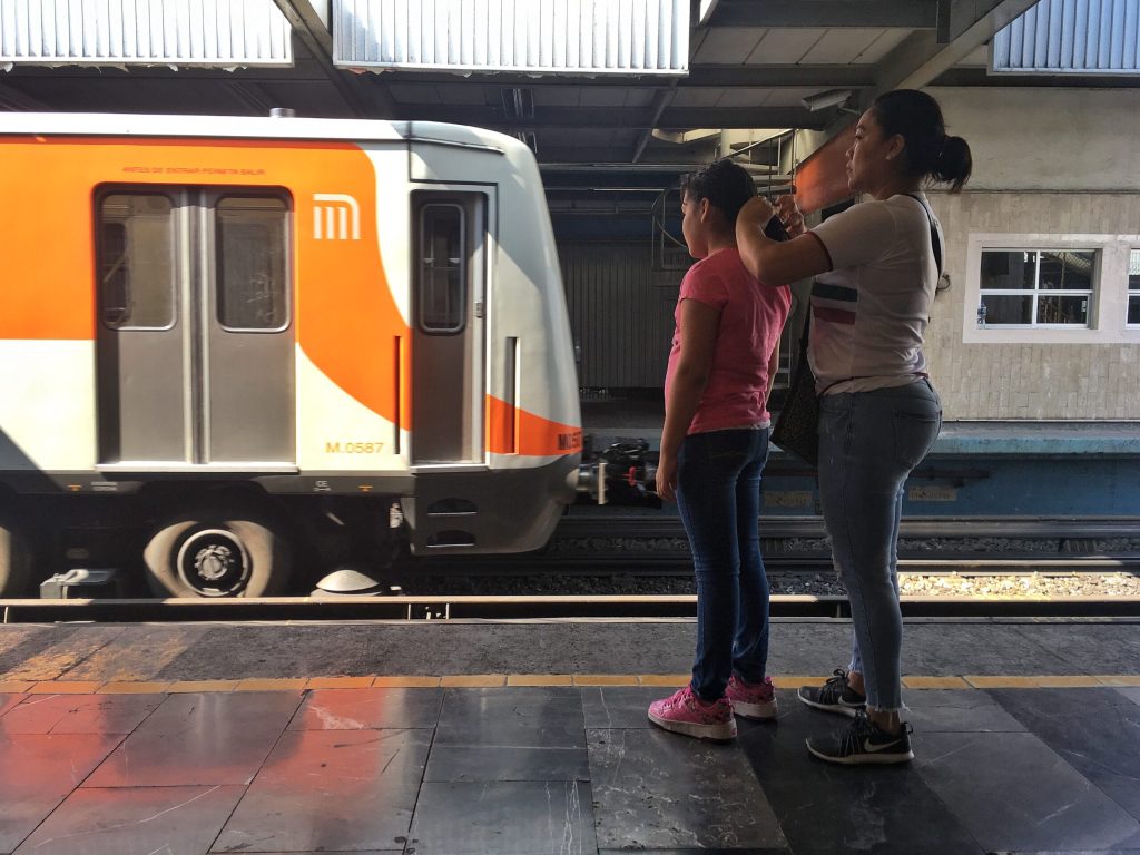 Así es como han intentado secuestrar algunas mujeres en el metro de la Ciudad de México