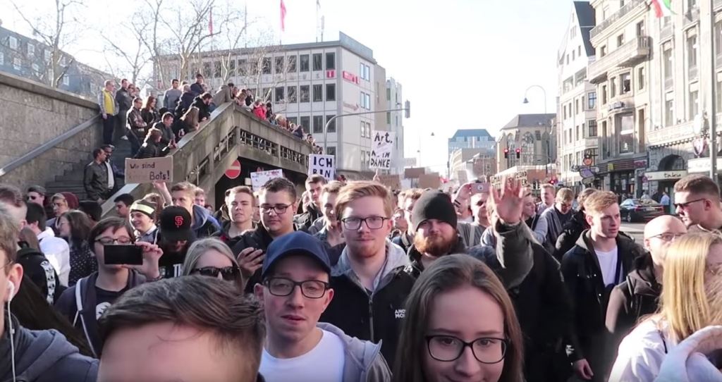 Artikel-13-Demo in Köln