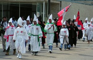 Alabama publisher calls for KKK to ride again and "clean up D.C."