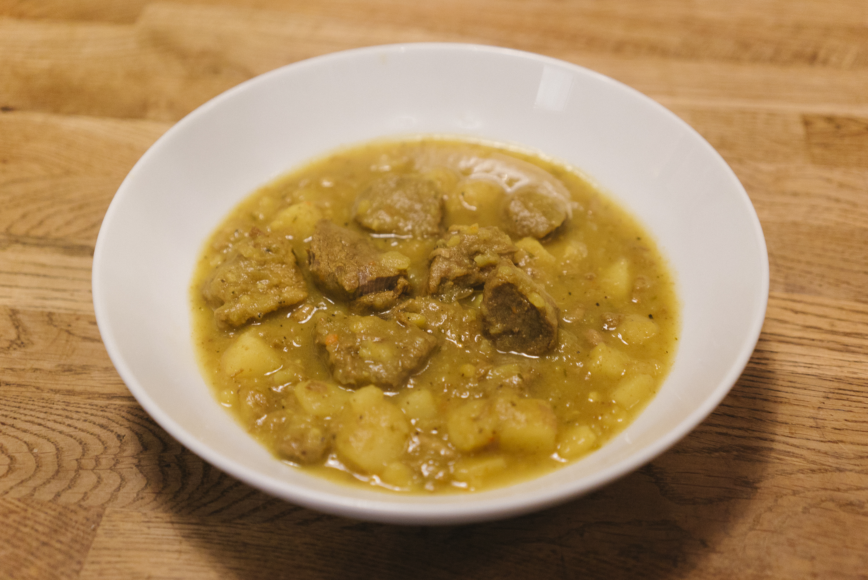 1551366842456-CurryMutton_DSC05047