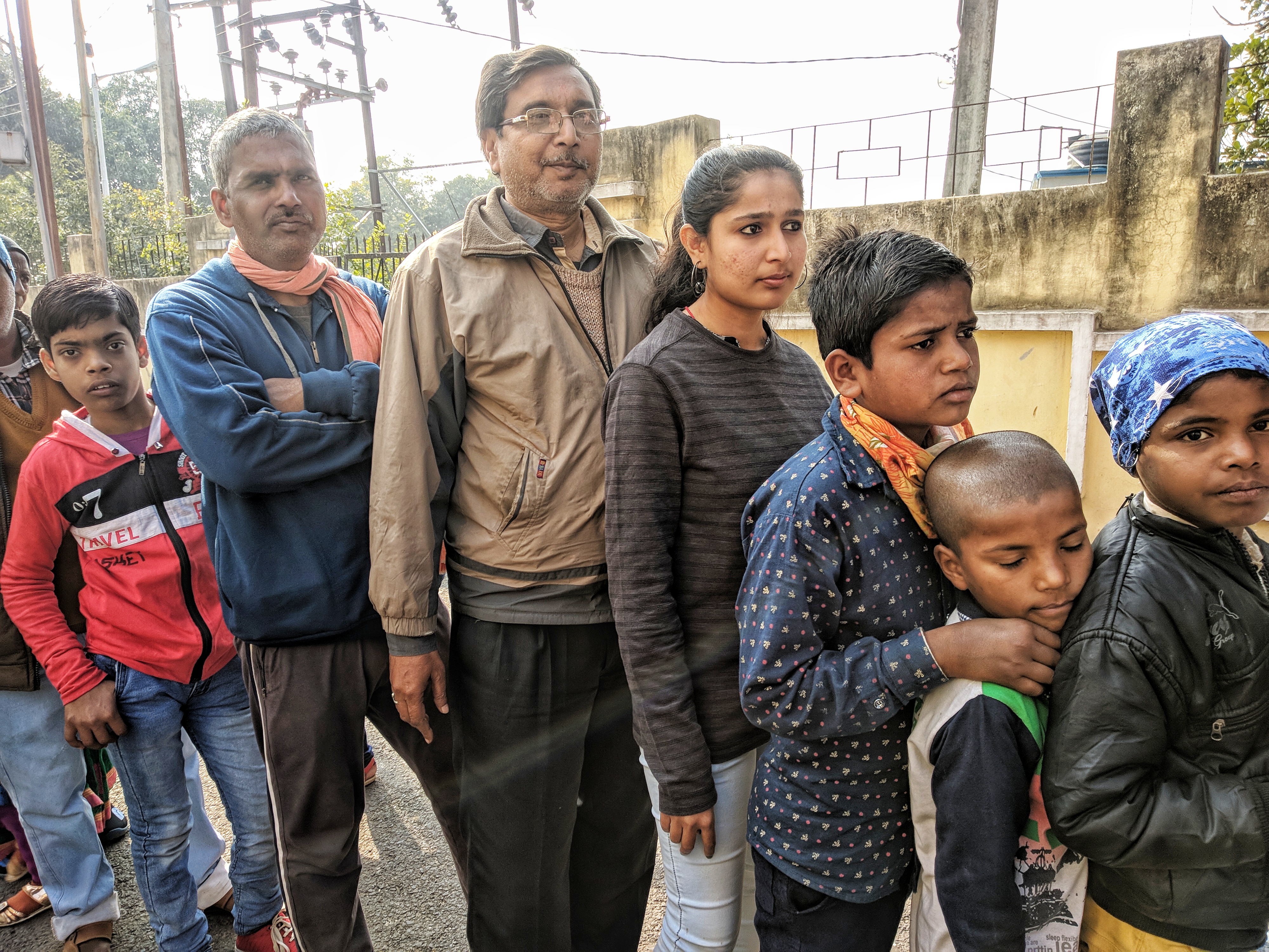 1551697584694-The-devotees-in-the-queue