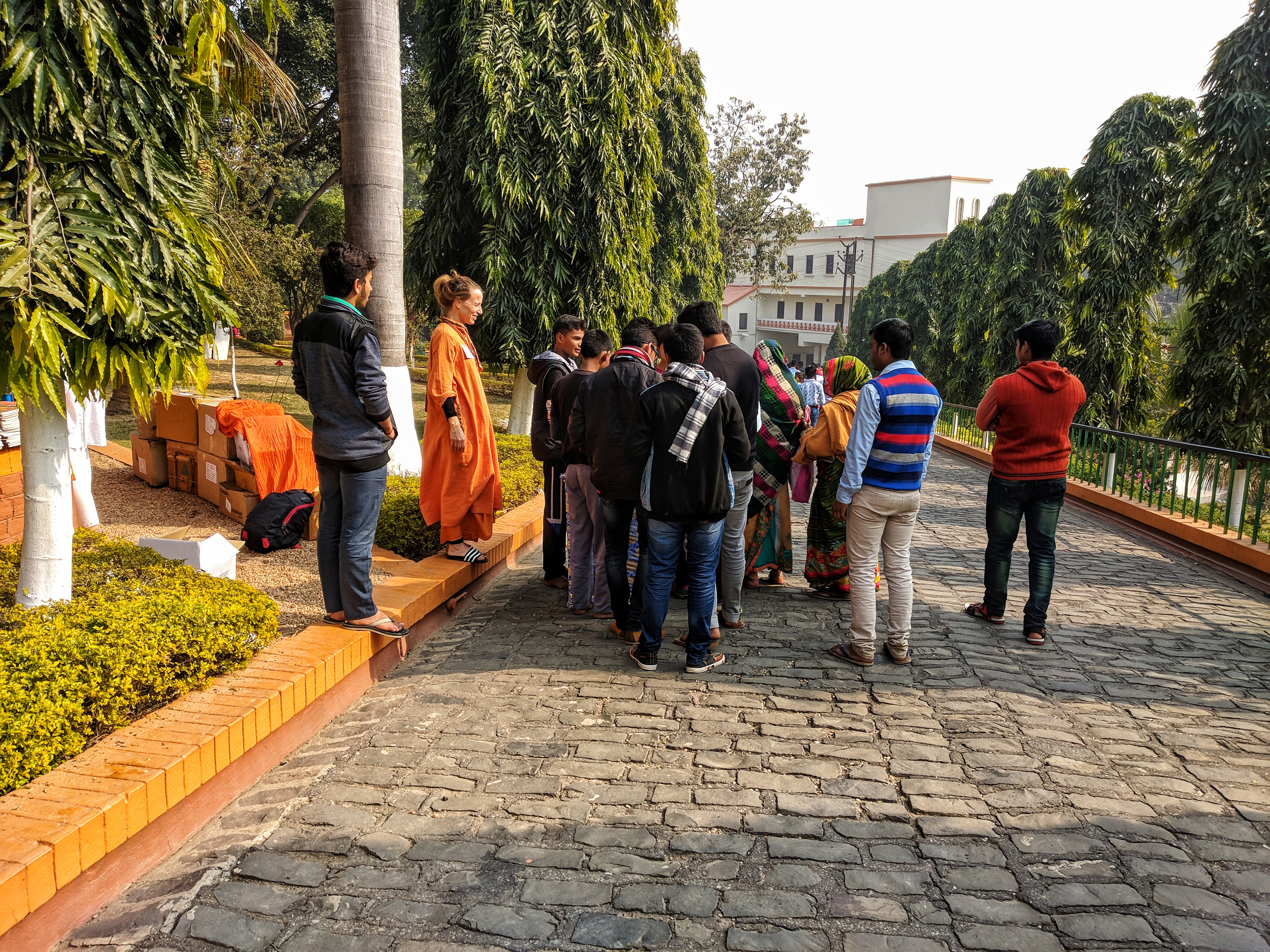 1551698104224-Some-foreign-sanayassis-distribute-free-yoga-books