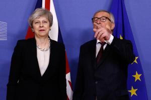 Theresa May Jean-Claude Juncker ​