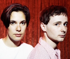 Stereolab, Guides Noisey